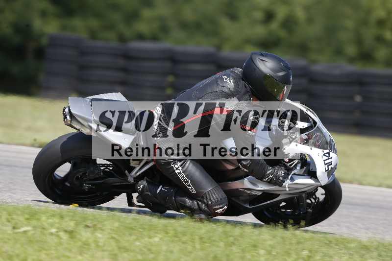 /44 09.08.2025 Plüss Moto Sport ADR/Freies Fahren/504